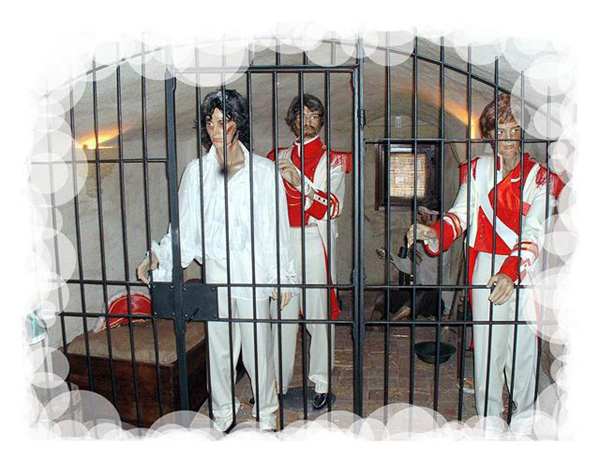 1 CASTELLO Cannoni e Manichini 1.5.2002 (3)