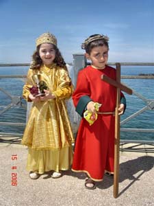 Vestiti di Pasqua Vari anni (101)